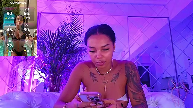 KimiBrown online show from 11.28.25