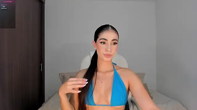 RebeccaBaxter online show from 01.15.25