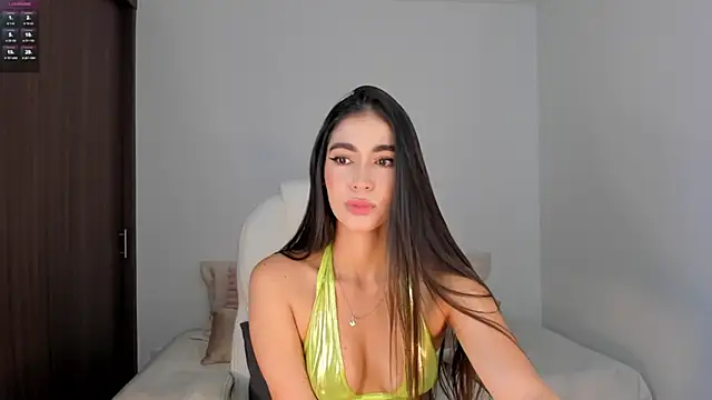 RebeccaBaxter online show from 02.21.25