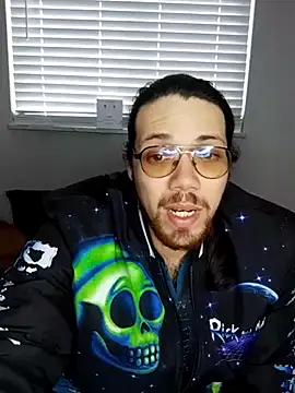 Snapshot of lucasgalacticman chatting on 02.24.25 lucasgalacticman online show from 02.24.25