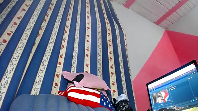 Snapshot of Vanessasweet2304 chatting on 12.12.24 Vanessasweet2304 online show from 12.12.24