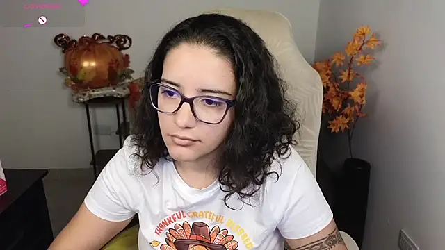 blue  moon  online show from 11.28.25