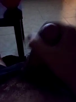 Snapshot of Toatdead2 chatting on 11.05.25 Toatdead2 online show from 11.05.25