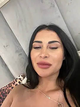 EmyLaveau online show from 02.12.25