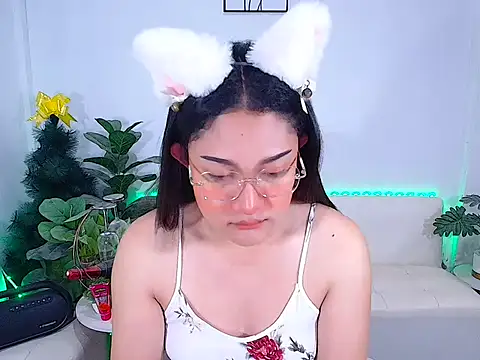 Snapshot of plysaithailand chatting on 12.16.25 plysaithailand online show from 12.16.25