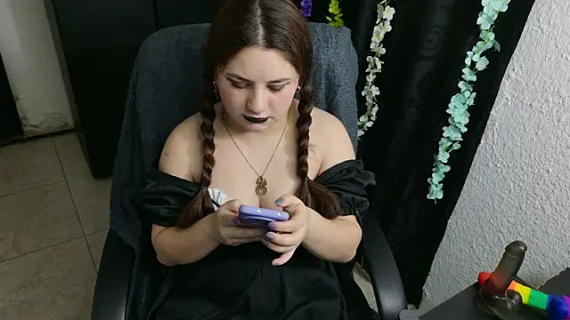 ann bronw online show from 10.23.25