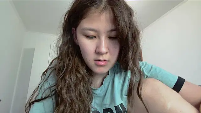 Riz girl online show from 11.02.25