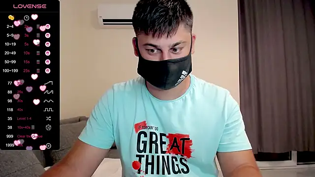 Snapshot of Tomguys chatting on 09.18.25 Tomguys online show from 09.18.25