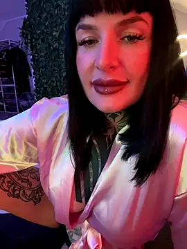 Snapshot of InkedBiitch chatting on 12.04.24 InkedBiitch online show from 12.04.24