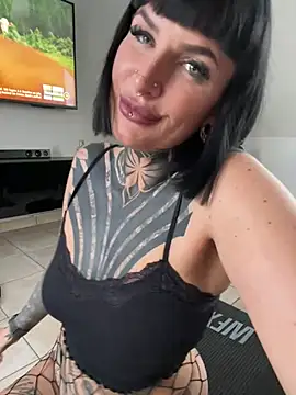 Snapshot of InkedBiitch chatting on 03.11.25 InkedBiitch online show from 03.11.25