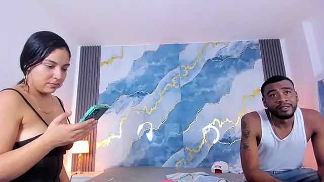 Snapshot of Kylieandjhonny chatting on 02.10.26 Kylieandjhonny online show from 02.10.26