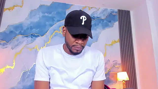 Snapshot of Kylieandjhonny chatting on 02.13.26 Kylieandjhonny online show from 02.13.26