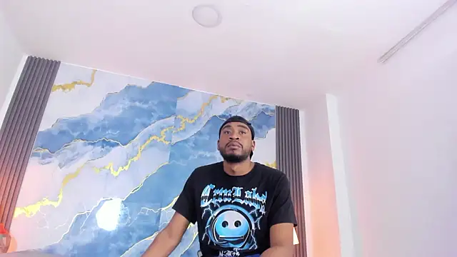 Snapshot of Kylieandjhonny chatting on 02.19.26 Kylieandjhonny online show from 02.19.26