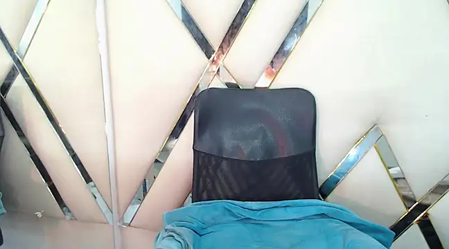 StefyFerrer online show from 03.22.25