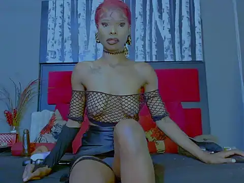 Snapshot of MissParis26 chatting on 10.23.25 MissParis26 online show from 10.23.25