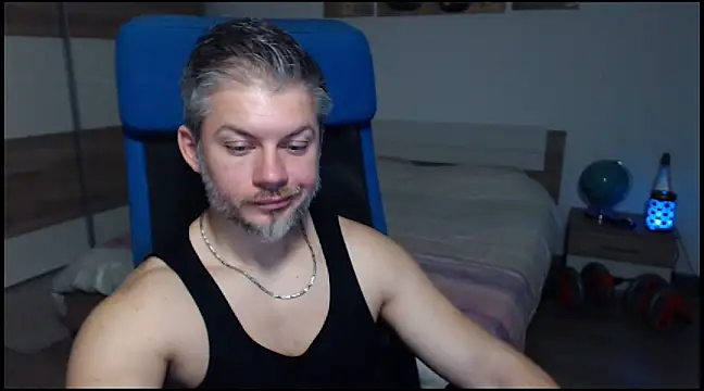 RobbyShawz online show from 12.12.24