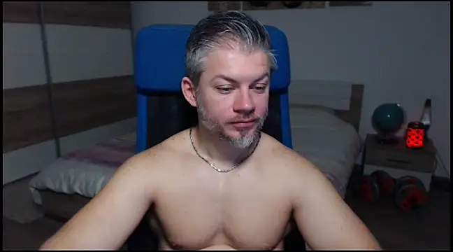 RobbyShawz online show from 12.18.24