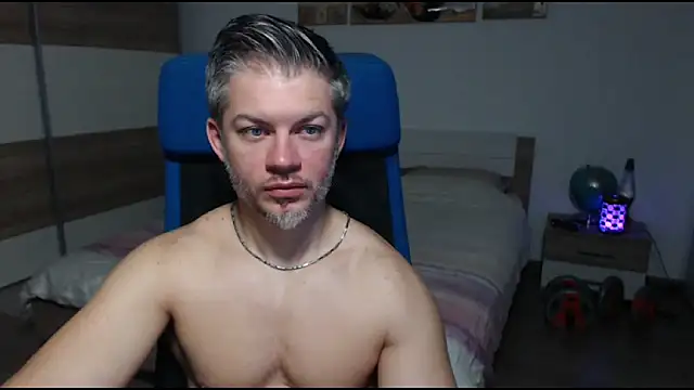 RobbyShawz online show from 02.15.25