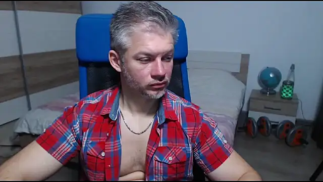 RobbyShawz online show from 11.19.25