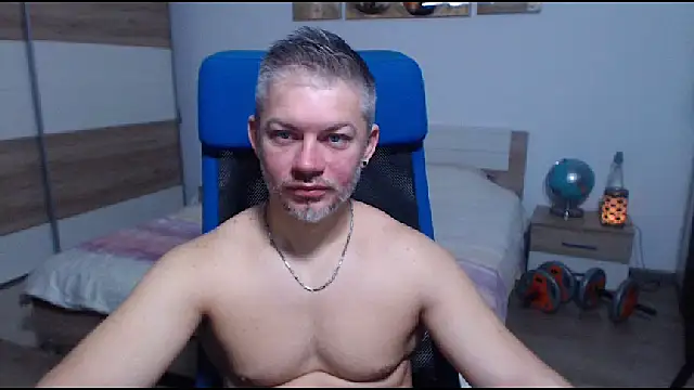 RobbyShawz online show from 12.15.25