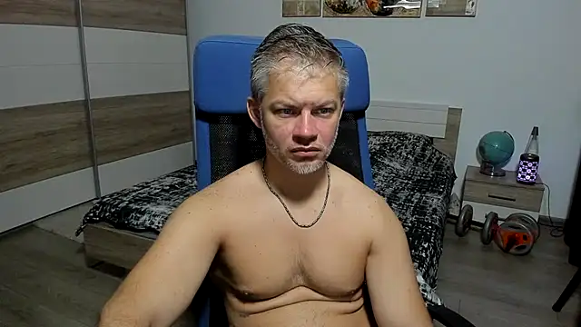 Snapshot of RobbyShawz chatting on 07.12.26 RobbyShawz online show from 07.12.26