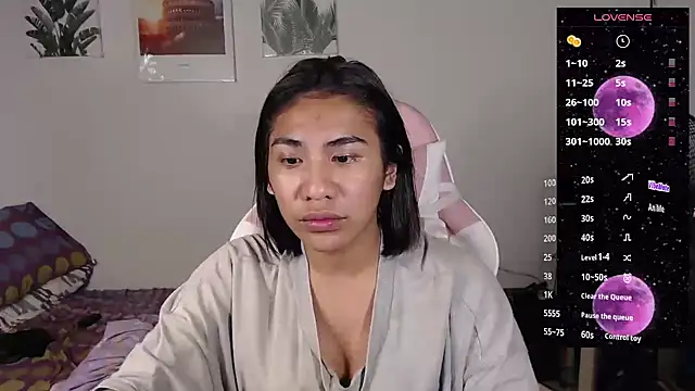 Snapshot of Alaia_Pope chatting on 02.22.25 Alaia Pope online show from 02.22.25