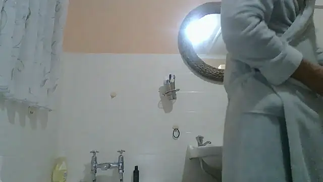 xykenrahxh online show from 11.20.25