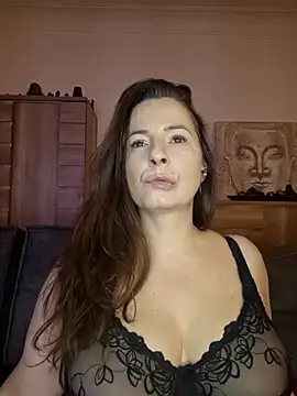 cristalines online show from 10.16.25