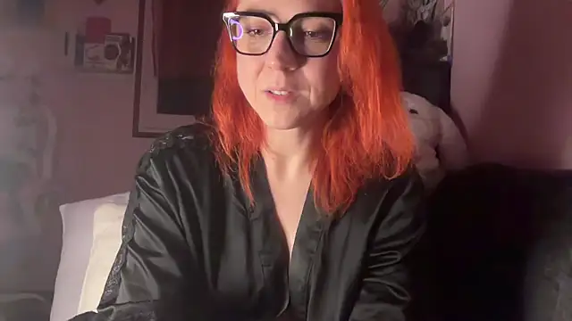 Nikky Divine online show from 03.06.26