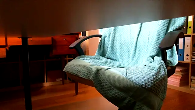 leccaleccafiga online show from 04.04.26