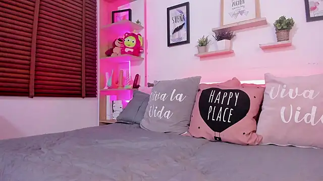 Snapshot of Nata_Villalobos chatting on 02.08.26 Nata Villalobos online show from 02.08.26