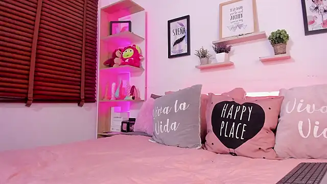 Snapshot of Nata_Villalobos chatting on 02.10.26 Nata Villalobos online show from 02.10.26