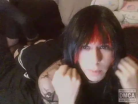 crystalxh online show from 10.29.25