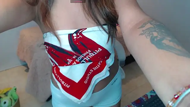 Gabi morales online show from 12.04.24