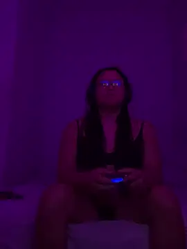 Snapshot of robinlyn chatting on 02.02.25 robinlyn online show from 02.02.25