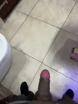 Snapshot of luciferdxm5 chatting on 03.01.25 luciferdxm5 online show from 03.01.25