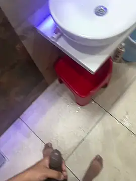 Snapshot of luciferdxm5 chatting on 03.08.25 luciferdxm5 online show from 03.08.25