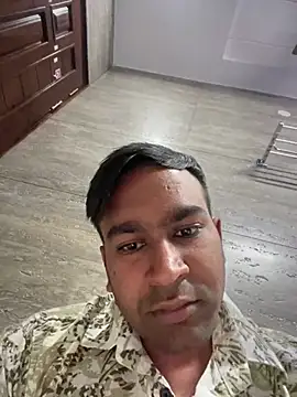 Snapshot of luciferdxm5 chatting on 03.17.25 luciferdxm5 online show from 03.17.25