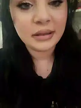 Snapshot of BustyMadison chatting on 02.06.25 BustyMadison online show from 02.06.25