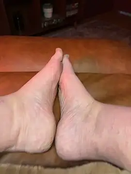 bigirl1979 online show from 12.20.25