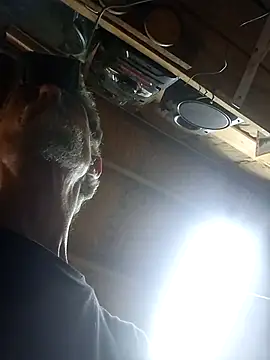 19JaSon83 online show from 07.25.26