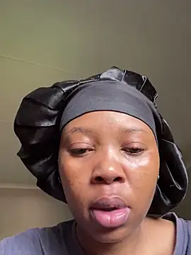 cherrybabe76 online show from 02.24.25