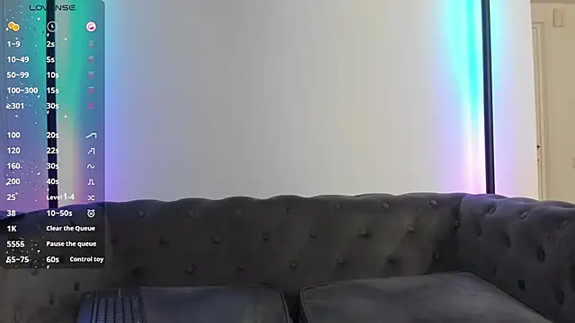 Snapshot of BiancaCruzzz chatting on 09.18.25 BiancaCruzzz online show from 09.18.25