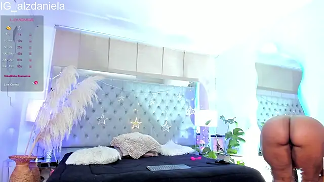 Kaitlyn Brwon online show from 10.01.25