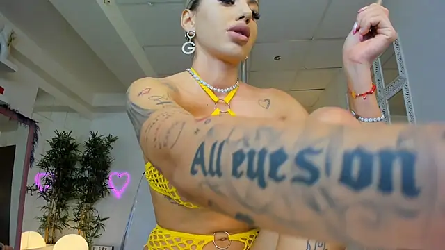 LisaAkira online show from 12.09.24