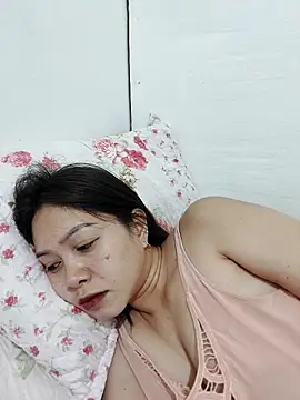 Snapshot of MissKitty31 chatting on 02.07.25 MissKitty31 online show from 02.07.25