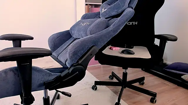 hotblonds online show from 04.03.26