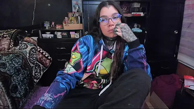 Lilmarieee online show from 03.14.25