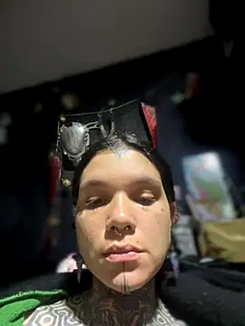 Lilmarieee online show from 10.24.25