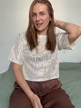 BritneyHall online show from 04.13.26